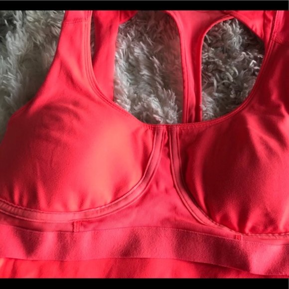 Under armour Running and yoga racerback top - Picture 5 of 6